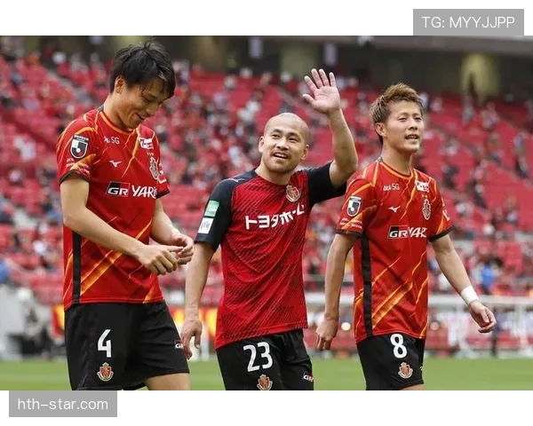 法马进攻套路引领战术革新，球队新赛季表现备受瞩目