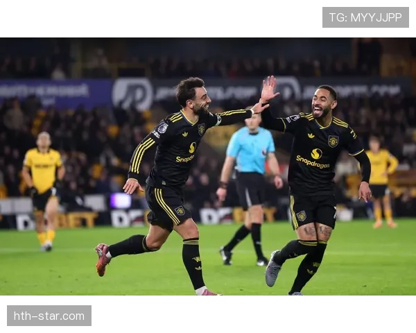 布鲁诺比赛风格演变:从组织核心到攻防枢纽的持续提升 布鲁诺比赛风格演变:从组织核心到攻防枢纽的持续提升