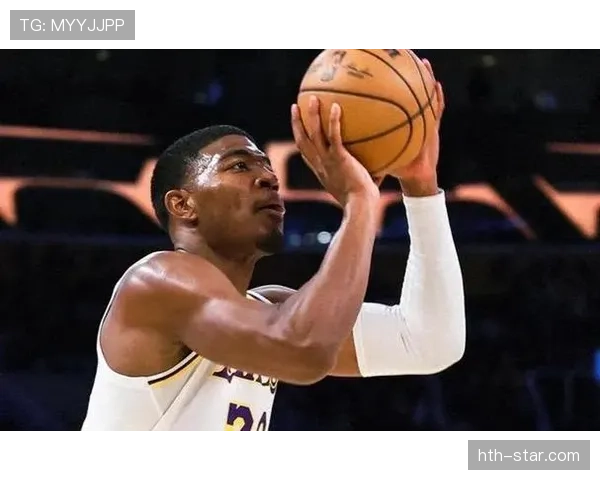 艾顿内线高效吃饼，太阳进攻空间悄然改变